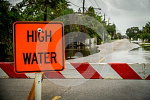 High water, Flooded streets