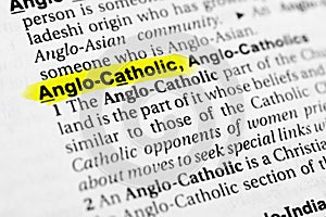 Highlighted English word `anglo catholic` and its definition in the dictionary