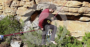 Highline athlete balancing on slackline rope 4k