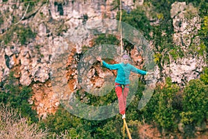 Highline in the mountains