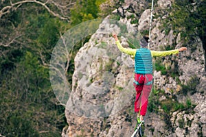 Highline in the mountains