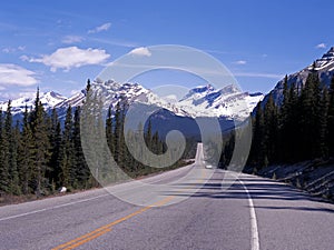 Highway 93, Icefields Parkway, Canada.