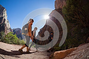 Hikers in the Bryce Canyon National Park