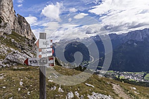 Hiking in Dolomites