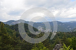 Hiking in Kormisosh reserve and Belintash Thracian Sanctuary in Bulgaria