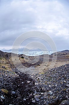 Hiking trail to Jokulsarlon Glacier lagoon