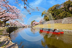 Hikone Castle Yakatabune Cruise is a sightseeing tour around the castle moat in a reconstructed boat