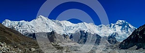 Himalaya mountain panorama on EBC trek hiking in Nepal