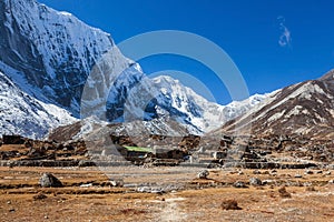 Himalayan lodges on the way to Tashi Lapcha pass. photo