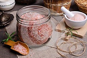 Himalayan pink salt