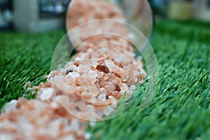 Himalayan pink salt is a rock that can be grated