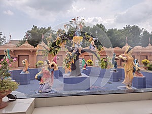 Hindu god Krishna and Radha statue