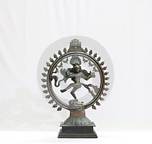 hindu god lord shiva dancing bronze statue