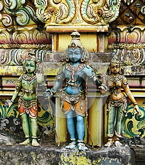 Hindu kovil statues