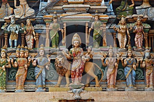 Hindu statues