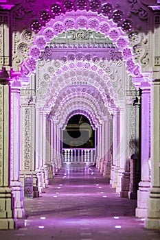 Hindu temple BAPS Shri Swaminarayan Mandir New Jersey, USA photo