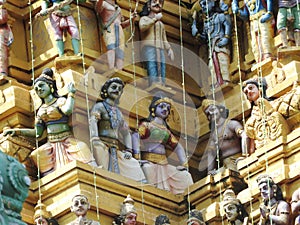 Hindu temple Muthumariamman Thevasthanam and its details on the island of Sri Lanka photo