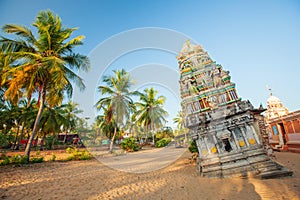 Hinduist temple damaged during tsunami
