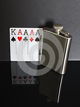 Hip flask poker