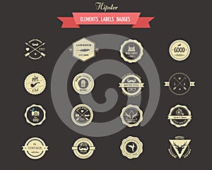 Lumbar etiquetas insignias a elementos 