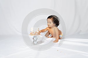 hispanic baby smash the cake photo shoot