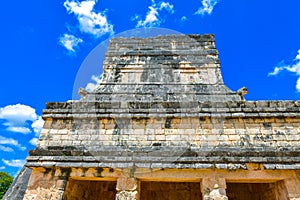 Historic buildings in ChichÃ©n ItzÃ¡