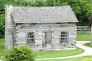 Historic Log Cabin 1770