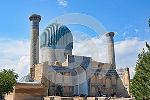 Historic Registan square with three madrasahs: Ulugh Beg, Samarkend, Uzbekistan