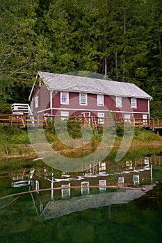 Historic Rustic Accommodations on Pilings Telegraph Cove