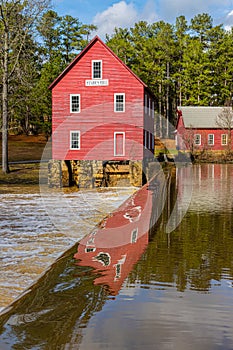 Historic Starr\'s Mill on Whitewater Creek