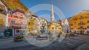 Historic town square of Hallstatt with colorful houses, Salzkammergut, Austria