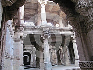 Historical Adalaj Step well near Ahmedabad - Amazing Art
