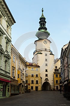 Historické centrum Bratislavy s Michalskou bránou