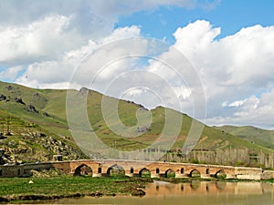 The historical Qeshlagh bridge in Sanandaj , Iran