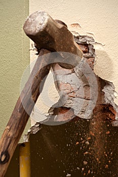 Hitting wall with dust