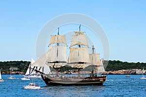 HMS Bounty in Newport Parade of Sail.