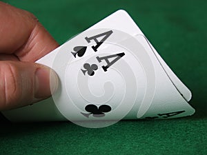 Hold'em: Pocket Rockets