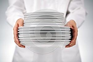 Holding plates