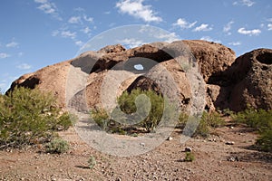 Hole-in-the-Rock, Papago Park