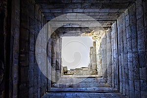 Hole to the sky at the Ta Keo temple