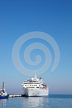 Holiday cruise liner