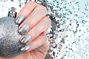 Holiday glitter manicure