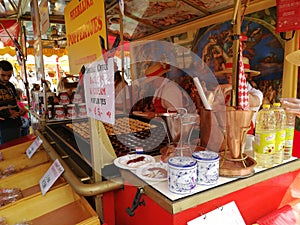 Holland Netherlands Alkmaar Cheese Market Friday Morning Dutch Snack Street Food Sweet Fresh Poffertjes Mini Pancakes Waagplein