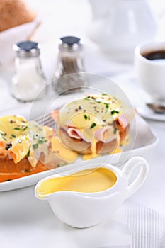 Hollandaise   butter sauce