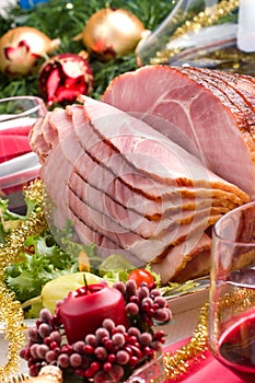 Holliday honey ham