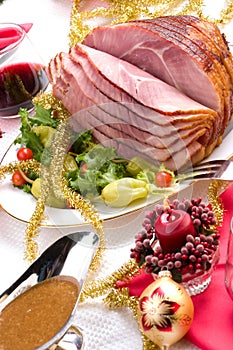 Holliday honey ham