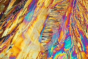 Holmium nitrate under the microscope