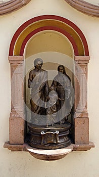 Holy family sculpture