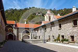 Heilig kloster aus Jungfrau aus berge 