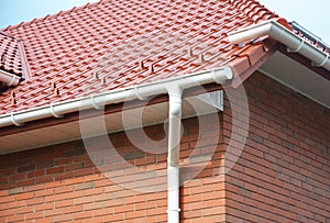 Home Guttering, Roofing Construction, Gutters, Plastic Guttering System, Roof Tiles, Guttering & Drainage Pipe House Building.